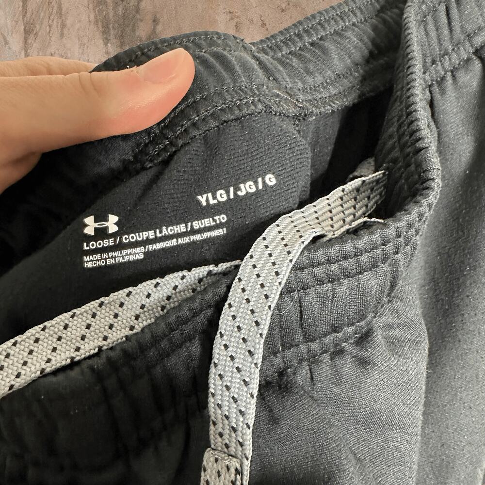Vintage Y2K Black Under Armour Sweatpants Youth Large Relaxed Fit Grey Logo - Picture 5 of 5